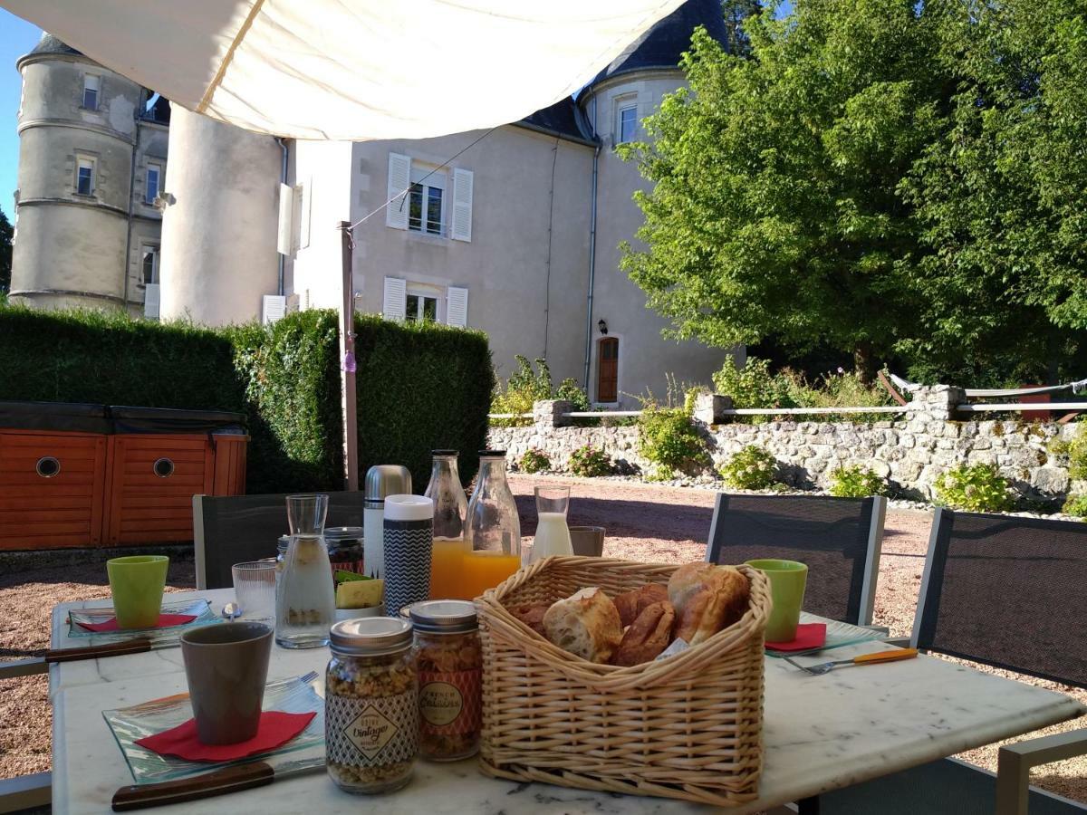 Chateau De St Alyre Hotell Sanssat Eksteriør bilde